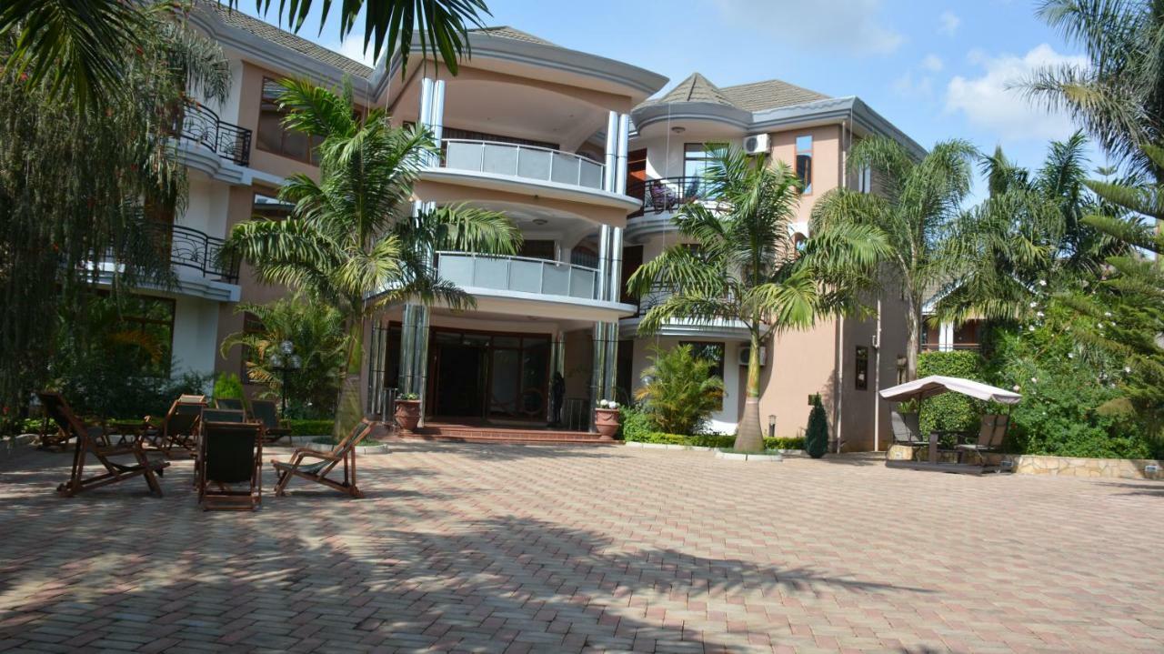 Nejobugg Palace Hotel Nkoanrua Esterno foto