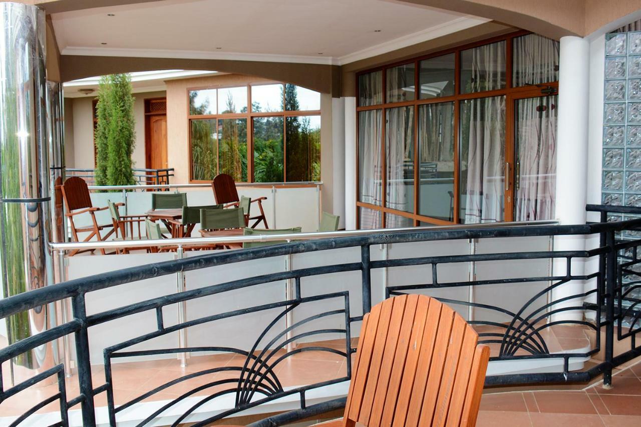 Nejobugg Palace Hotel Nkoanrua Esterno foto