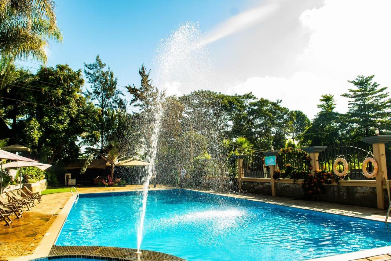 Nejobugg Palace Hotel Nkoanrua Esterno foto